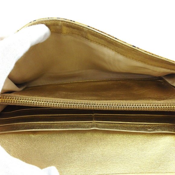 Authenticity guaranteed USED Prada Wallet Python Beige Python Leather - Picture 9 of 11